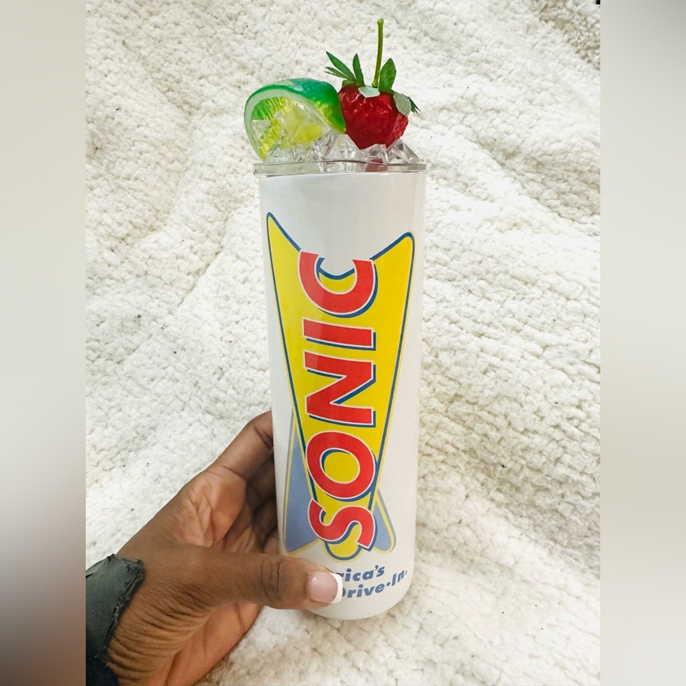 🍹 Sonic Fast Food 20oz Tumbler with Interchangeable Faux Limeade Toppers! 🍒